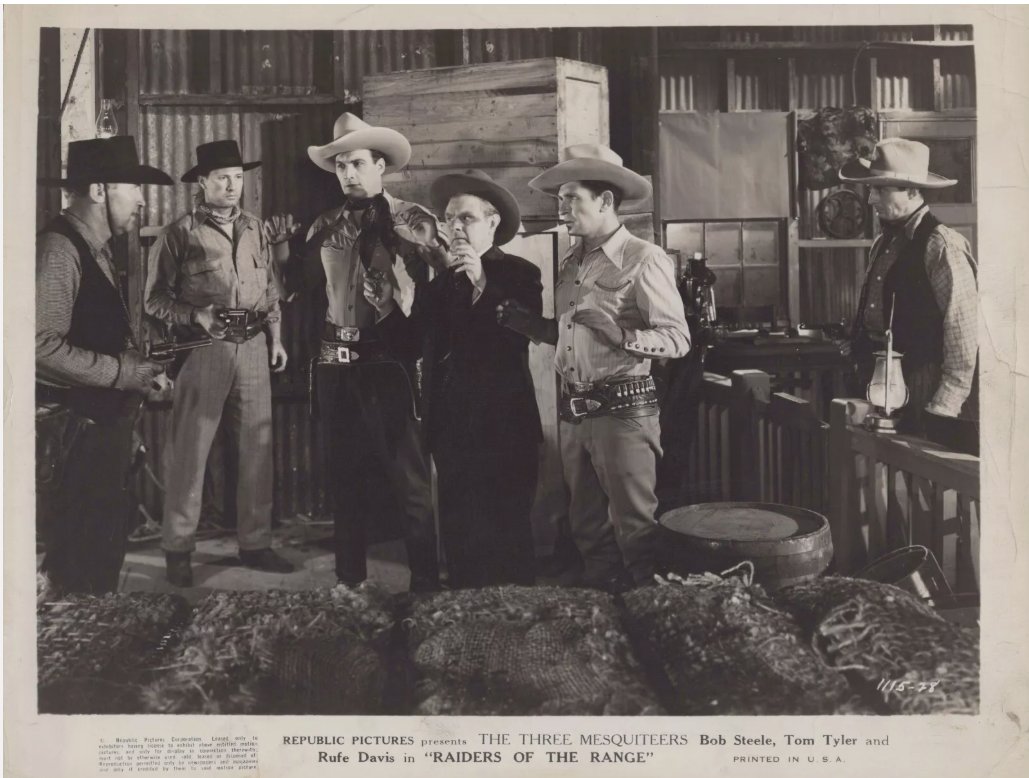 AventurasDeTom's tweet photo. A still from "Raiders of the Range" (1942) starring Tom Tyler, Bob Steele and Rufe Davis, a Three Mequiteers western
#ThreeMequiteers #TomTyler #BobSteele #RufeDavis #western #RepublicPictures https://t.co/Cy1vel9fi5