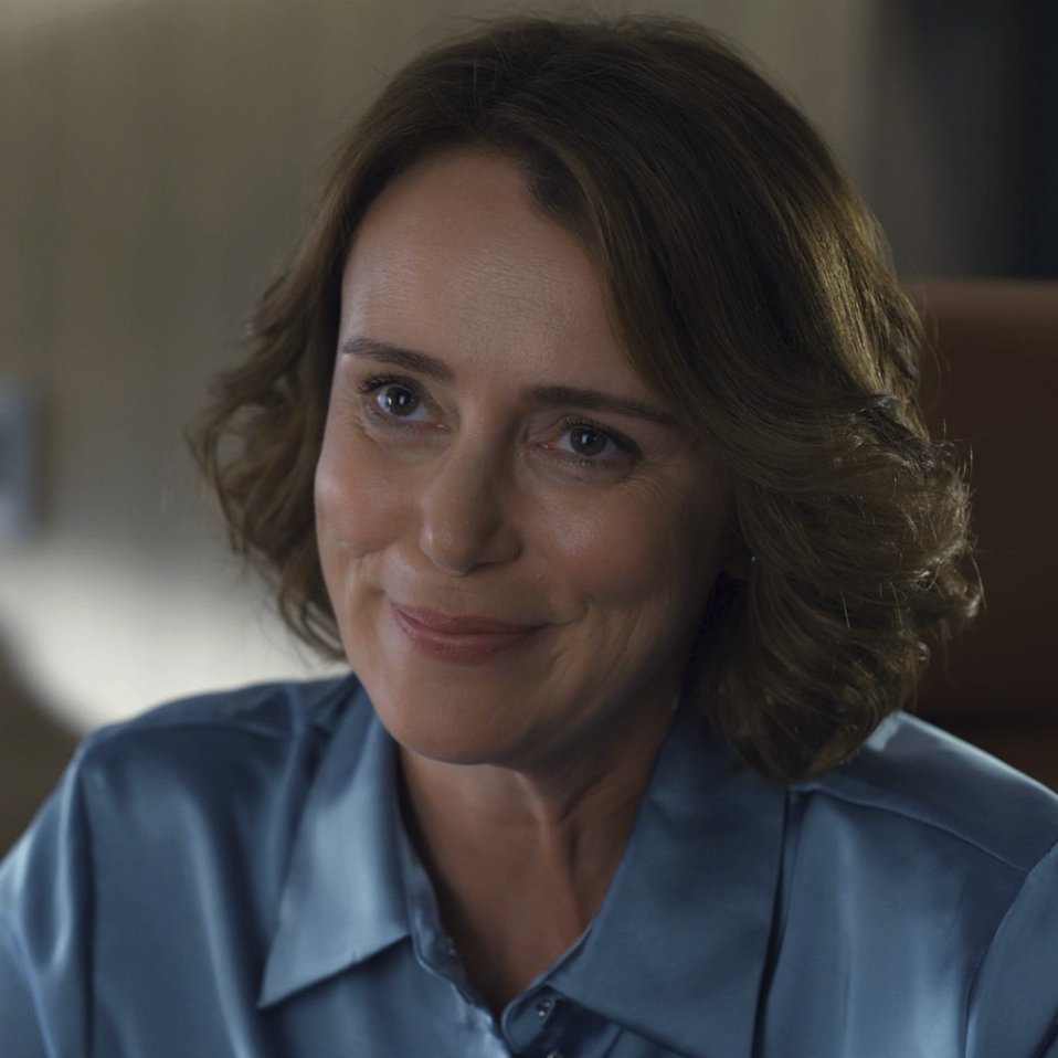Do you know her? 
I thought you might... 

HAPPY BIRTHDAY to our Kira Manning, 
the incredibly talented Keeley Hawes!