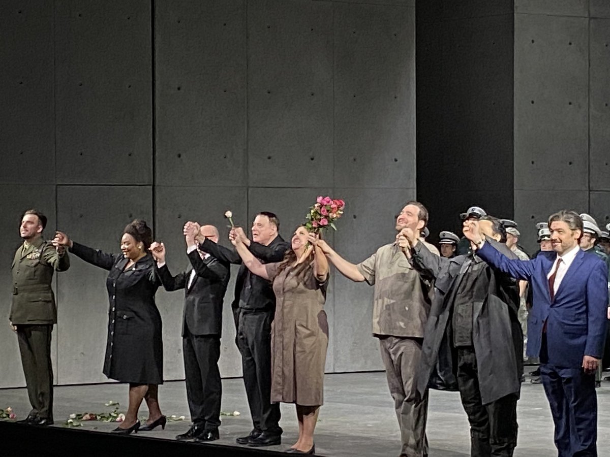 Gkbalaton's tweet image. Sunday afternoon at ROH, Aida. Anna Pirozzi was the 🌟 , whether it was strength or vulnerability, she did it beautifully. A Enkhbat, R Bryce-Davies, A Köpeczi, R Massi, all sang well 👏. I saw this staging for the first time, and for me, it worked🤷🏻♀️.