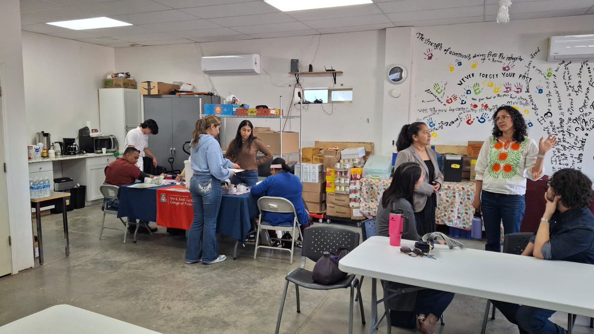 Con apoyo de la Coalición de Derechos Humanos y Josefina Ahumada Worker Center, en Winchester Heights se brindó una plática migratoria a trabajadores agrícolas, servicios de salud e información sobre la tarjeta Finabien, logrando resultados muy positivos en la comunidad.
<a href="/vcalva/">Vanessa Calva Ruiz (she/ella)</a>