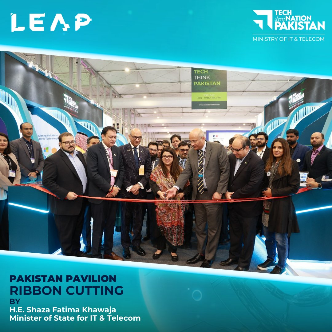TechDestPak's tweet photo. Pakistan Pavilion Inaugurated at LEAP 2025!
Minister of State for IT &amp; Telecom Shaza Fatima Khawaja and H.E. Deemah AlYahya, Secretary General DCO, officially inaugurated the Pakistan Pavilion at LEAP 2025 Riyadh.

#LEAP2025 #TechDestinationPakistan #ThinkTechThinkPakistan https://t.co/EJeXoQL1if