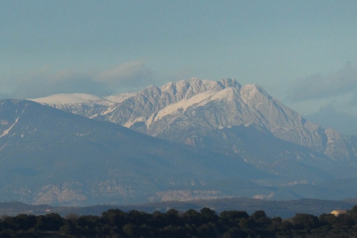 Jordi Prat (@jordiprfe) on Twitter photo Vistes del pirineu vist des de Cervera #ElTempsTV3 <a href="/gemmapuigf/">Gemma Puig Feliu</a> <a href="/SoniaPapell/">Sònia Papell</a> <a href="/TempsCatalunya/">El Temps a Catalunya</a> <a href="/eltemps_rtve/">El Temps</a> <a href="/MeteoMauri/">MeteoMauri</a> <a href="/SergiLoras/">Sergi Loras</a> <a href="/Turisme_Segarra/">Turisme La Segarra</a> <a href="/SomSegarra/">Som Segarra</a> <a href="/TomasMolinaB/">Tomàs Molina</a> <a href="/P4Estacions/">Projecte 4 Estacions</a> <a href="/climadelleida/">Climadelleida/meteoponent</a> Vistes del pirineu vist des de Cervera #ElTempsTV3 <a href="/gemmapuigf/">Gemma Puig Feliu</a> <a href="/SoniaPapell/">Sònia Papell</a> <a href="/TempsCatalunya/">El Temps a Catalunya</a> <a href="/eltemps_rtve/">El Temps</a> <a href="/MeteoMauri/">MeteoMauri</a> <a href="/SergiLoras/">Sergi Loras</a> <a href="/Turisme_Segarra/">Turisme La Segarra</a> <a href="/SomSegarra/">Som Segarra</a> <a href="/TomasMolinaB/">Tomàs Molina</a> <a href="/P4Estacions/">Projecte 4 Estacions</a> <a href="/climadelleida/">Climadelleida/meteoponent</a>