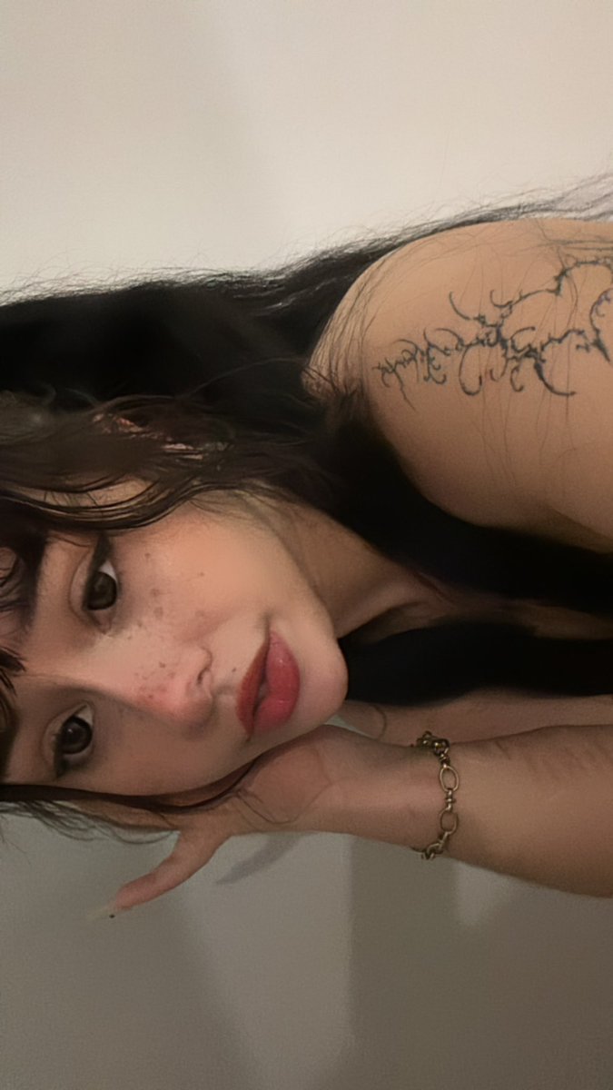 skibidibite tweet media