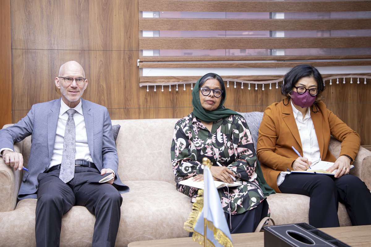 Honored to accompany the H.E Minister <a href="/HassansheikhAli/">Hassan Moallin</a> in his meeting with the Acting SRSG today to discuss and compare notes on plans and progress. A great opportunity to strengthen cooperation and collaboration moving forward.