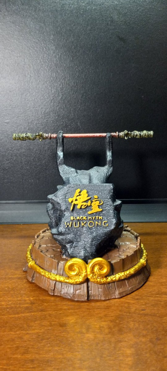 sephiroth19851's tweet image. Black Myth Wukong Controller Holder. I love it! 😁

It can support multiple Controller on 4th picture.

#BlackMythWukong #ControllerHolder
