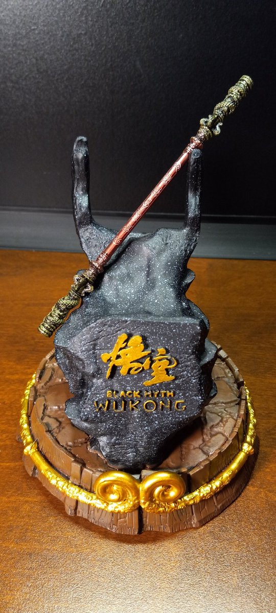 sephiroth19851's tweet image. Black Myth Wukong Controller Holder. I love it! 😁

It can support multiple Controller on 4th picture.

#BlackMythWukong #ControllerHolder