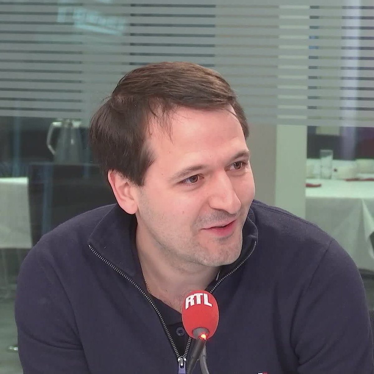 RTLFrance's tweet photo. Comment l’IA va révolutionner le secteur de la santé au bénéfice des soignants et des patients. Stanislas Niox-Chateau , cofondateur et PDG de @doctolib est l’invité d’@amandine_begot ce lundi à 8H15 dans #RTLMatin 📻 https://t.co/MjGH3i0h5q