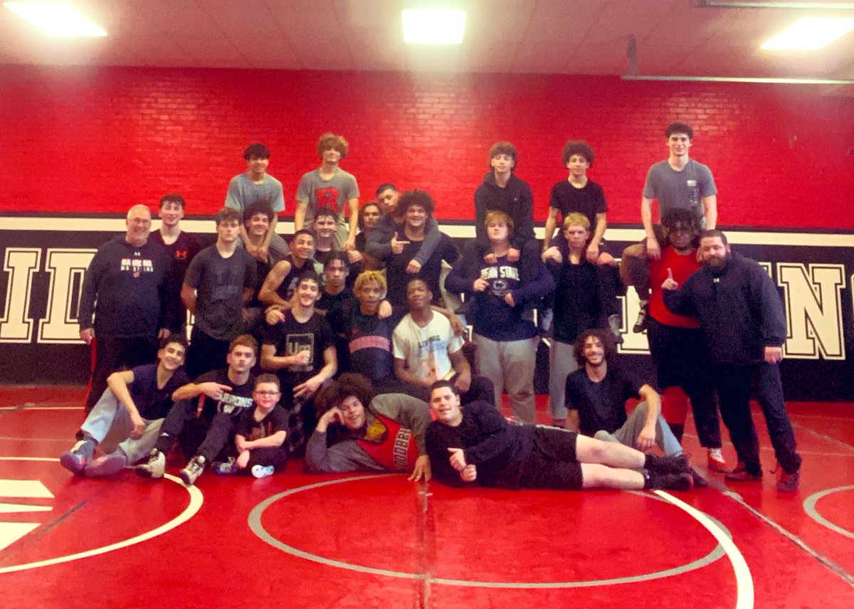 Woodbridge Wrestling tweet media