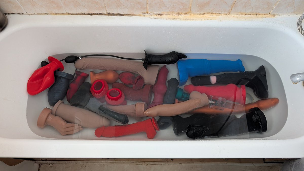 Well... That escalated quickly 🤤💦