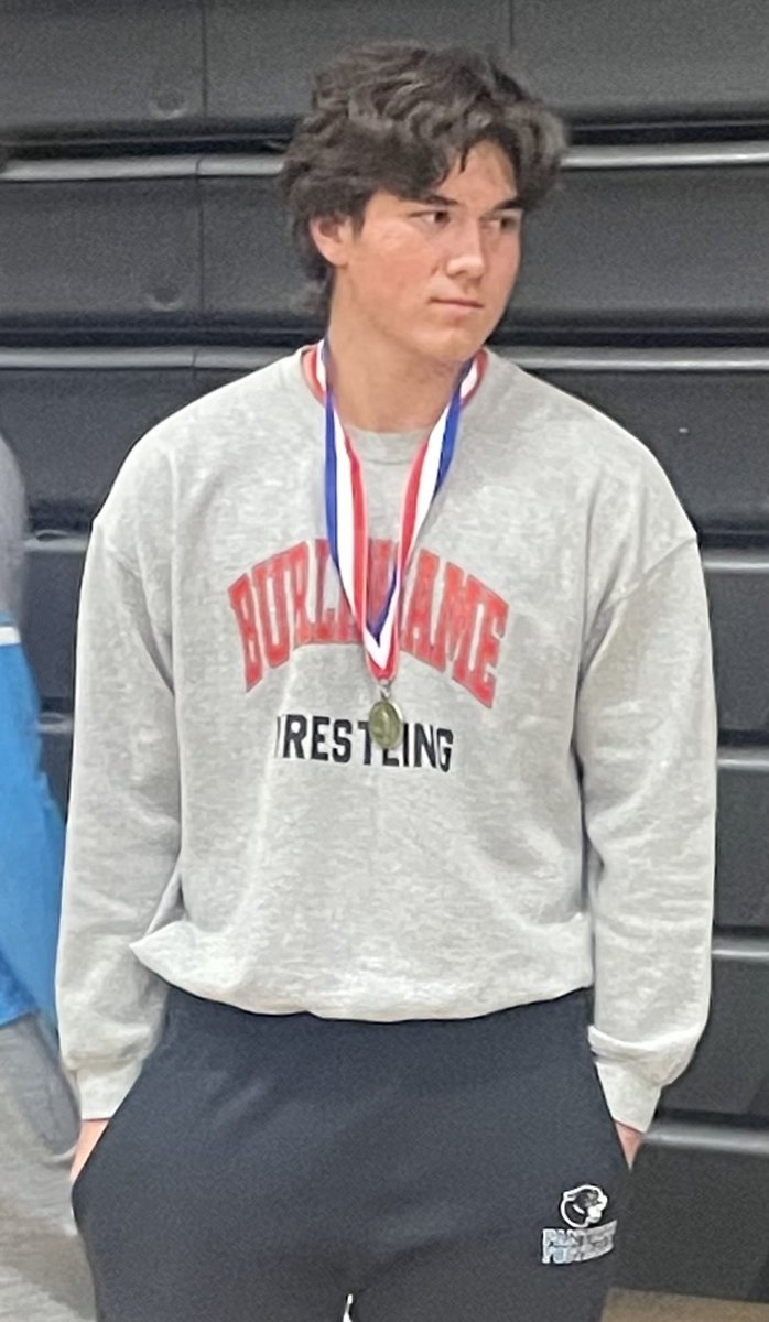 QuincyYu2008's tweet image. Great wrestling season. Qualified for CCS