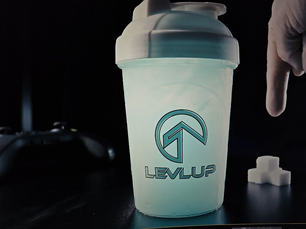 Michael LPMF96 tweet media