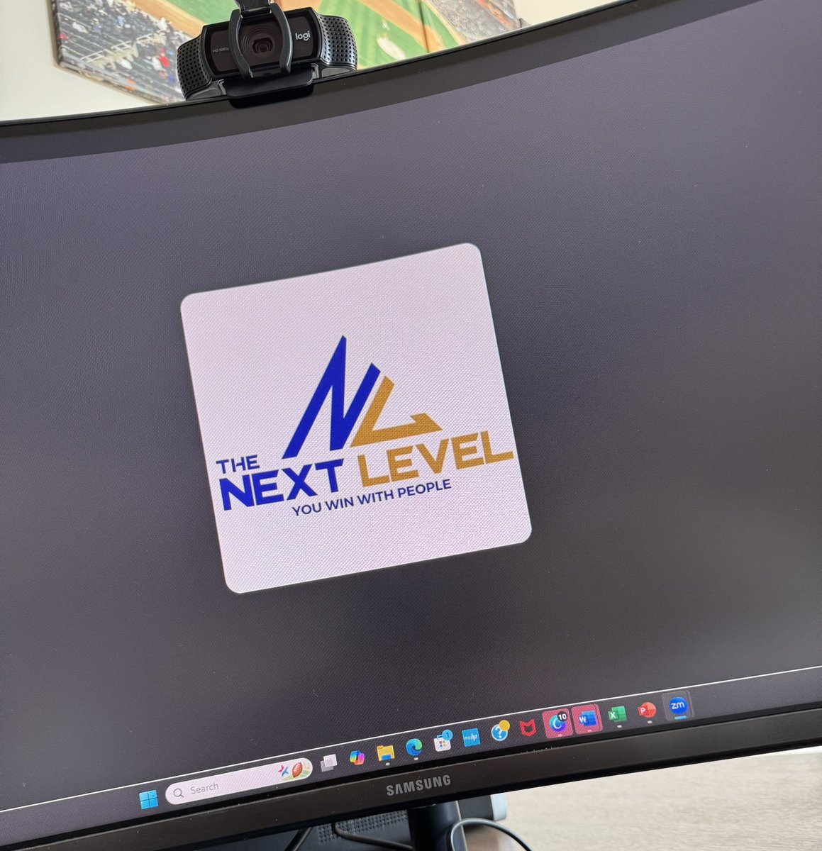 Next_Level_Prog's tweet image. Super Bowl Sunday Zoom Meeting! 

We meet every Sunday with our athletes as a Program to continue to learn and get better! 

Sundays are normally an “off day”, we use them to create separation! 

Who you got ? Chiefs or Eagles ? 

#NextLevelProgram #Superbowl