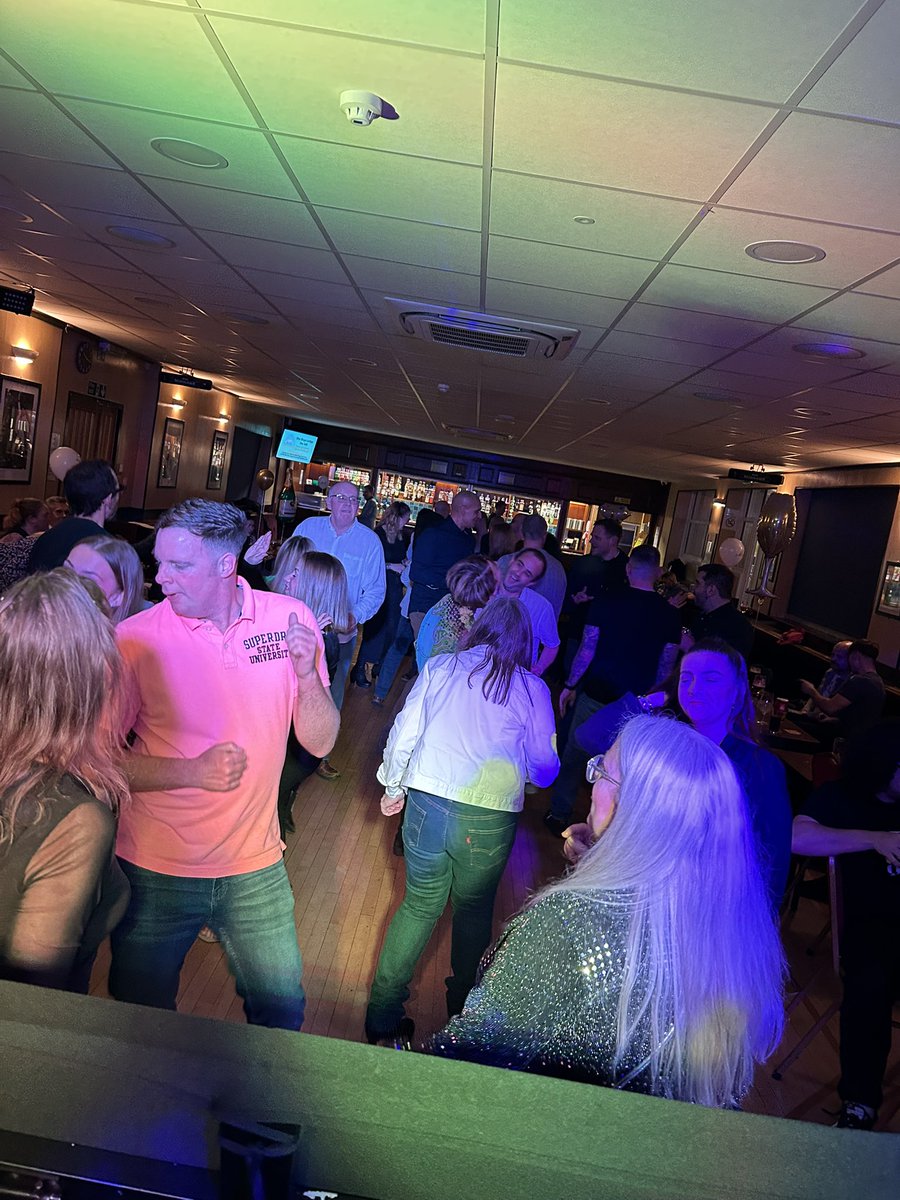 BoogieMobile's tweet photo. Saturday night engagement party https://t.co/gs4y2qtQMD