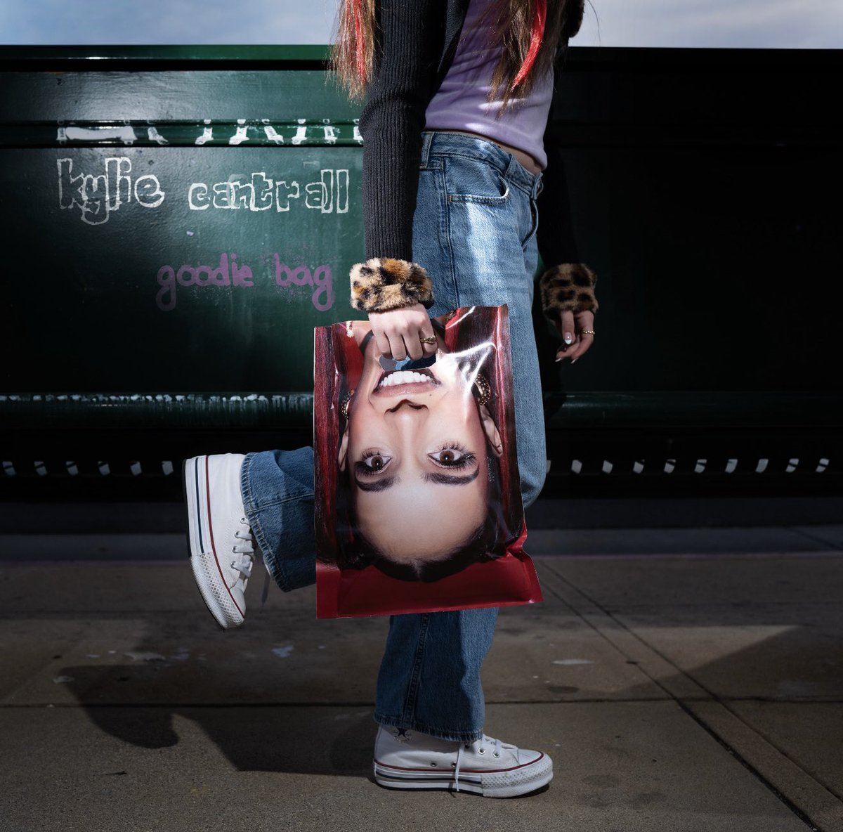 this was my other option for goodie bag single cover but everyone on my team thought it was too weird😭