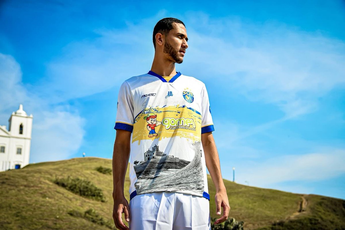 ReliquiasAlt's tweet photo. Que o Sampaio Corrêa fez fazendo uma excelente temporada aqui, muitos sabem. Porém, você não sabe que os mantos do Clube vem sendo um sucesso absoluto de vendas aqui no Relíquias Alternativas 🔵🟡

Confeccionado pela Pratic Sport, a camisa é referência em design e tecnologia. (+) https://t.co/Ffoi8tcTfL
