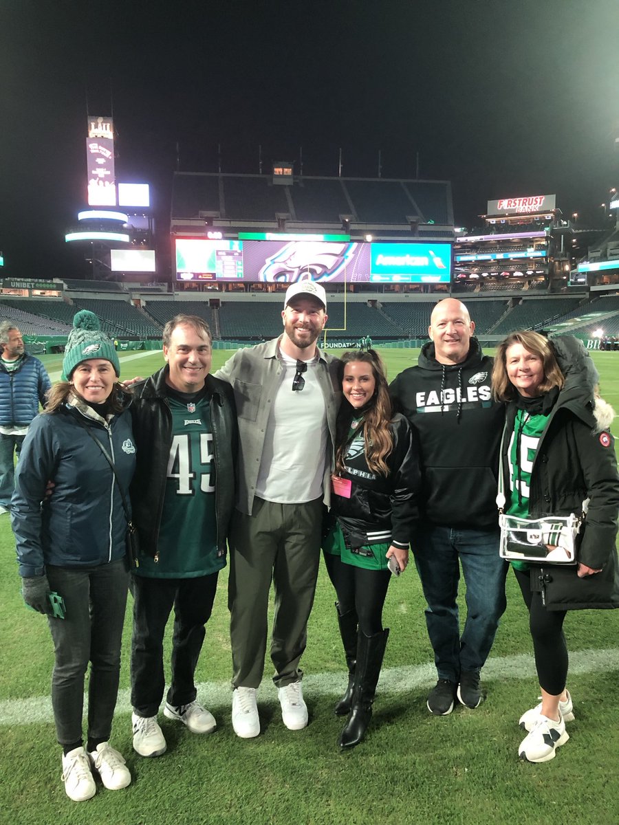 MarkMersel's tweet photo. Good luck today to the Eagles and Rick Lovato in his 3rd Super Bowl. Fly Eagles Fly 🦅 https://t.co/ah8m0HfAWh