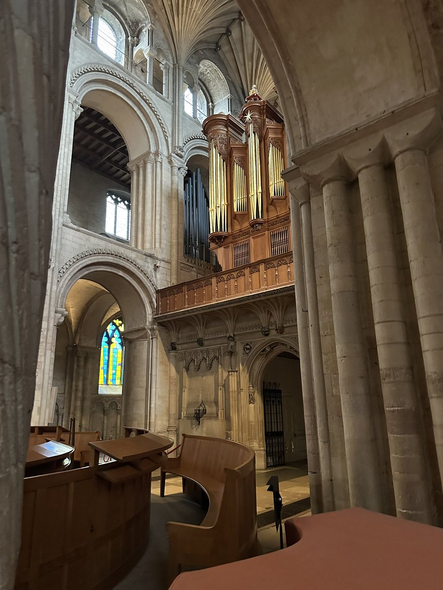 Robert Flute tweet media