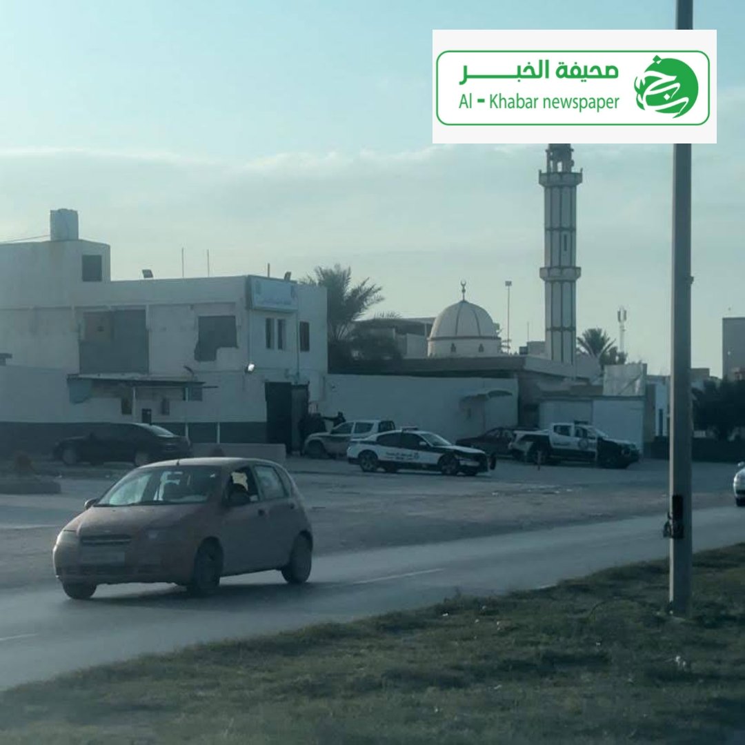 #عودة الهدوء أمام "مقر التحري" الذي تم الهجوم عليه ظهر اليوم ، وسيتم إطلاق سراح منتسبي الردع والطلبة الذين كانوا يتدربون بالداخل عدا "ميلاد سهل" الذي ستتم إحالته للنيابة العامة .
                                  #الخبر #ليبيا