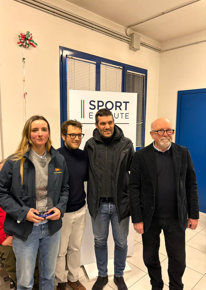 DiportoVelico's tweet photo. 👏Complimenti a Cecilia Proto, atleta del Diporto Velico Veneziano per aver conquistato il 1° posto femminile nella Classe ILCA 6 al Campionato della XII Zona FIV.

👉Leggi la notizia: https://t.co/X5VDwGm4nb

#diportovelicoveneziano #dvv #venezia #lagunadivenezia https://t.co/x9RGCyXQYz