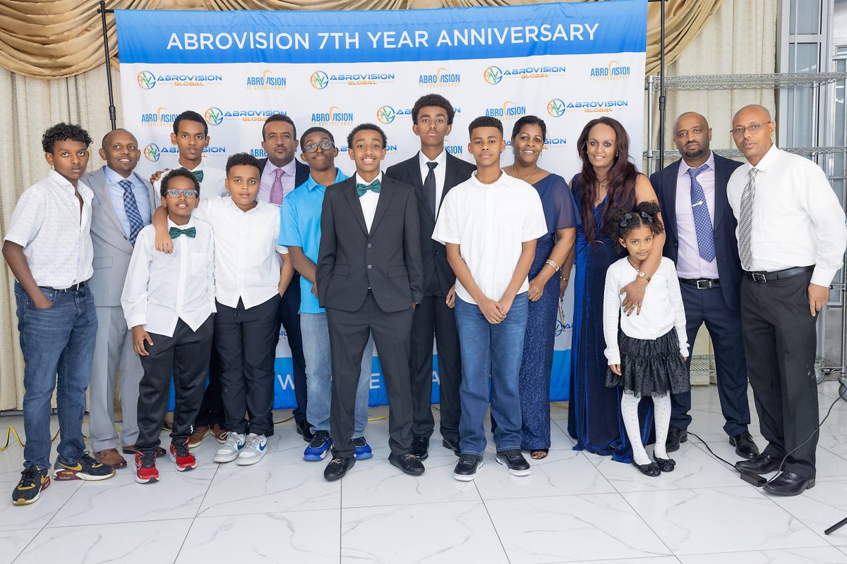 AbrovisionIT's tweet photo. π AbroVision Turns 7! π
7 years of learning, growing, and transforming careers! Thank you, AbroFamily, for being part of this incredible journey. The best is yet to come! ππ
#abrovision #abrodba #houstondba https://t.co/uqnoJ3CEMq