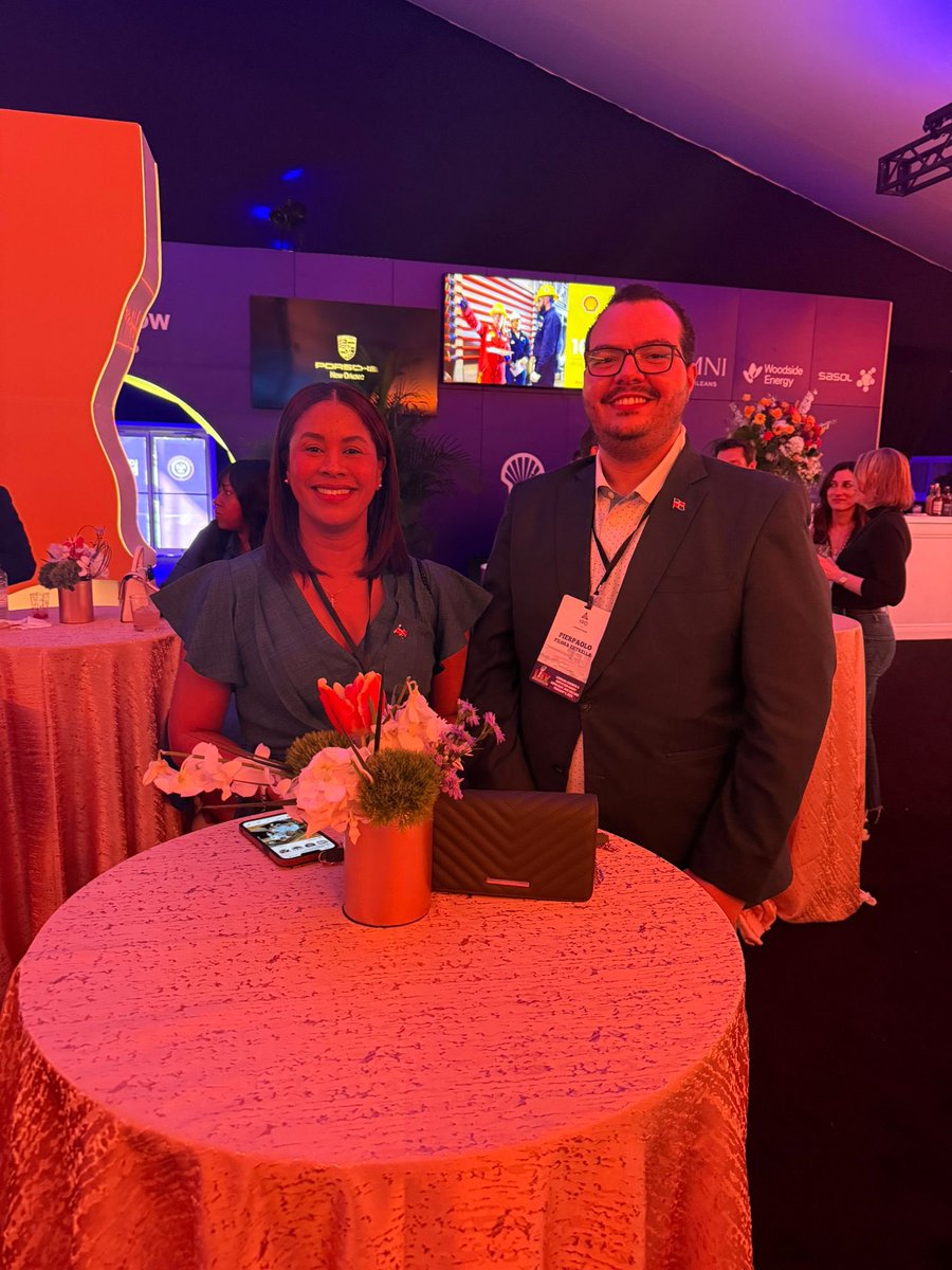 Cumbre de networking en el pabellón Louisiana NOW, en el marco del Super Bowl en Nueva Orleans 2025. Un privilegio compartir este espacio con el gobernador Jeff Landry, y algunos líderes de visionarios que están impulsando la innovación y transformación en el estado.