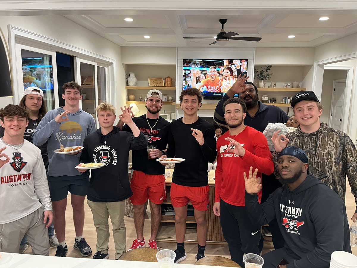 LOVE this team and our family dinners! #LetsGoPeay #TogetherWeWill