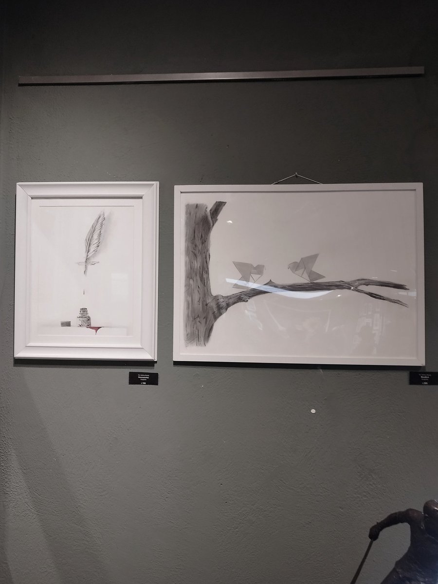 _Antrey_'s tweet photo. I had the pleasure to have 2 works featured in @GreenacresIrl group exhibition. 

It was a fantastic opening, with a lot of talented painters and sculptors. https://t.co/Z89bPS8wyJ