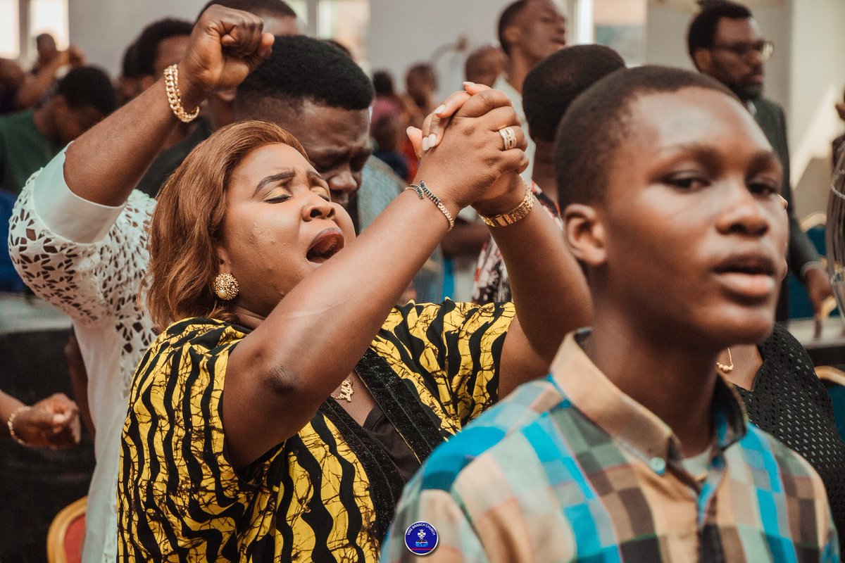VBCmokola's tweet photo. #highlightseveryone
#SundayService
#GloriousWorshipService
#VBCMokola
#VBCService
#VineBranchChurch https://t.co/hkd1zY9S6N