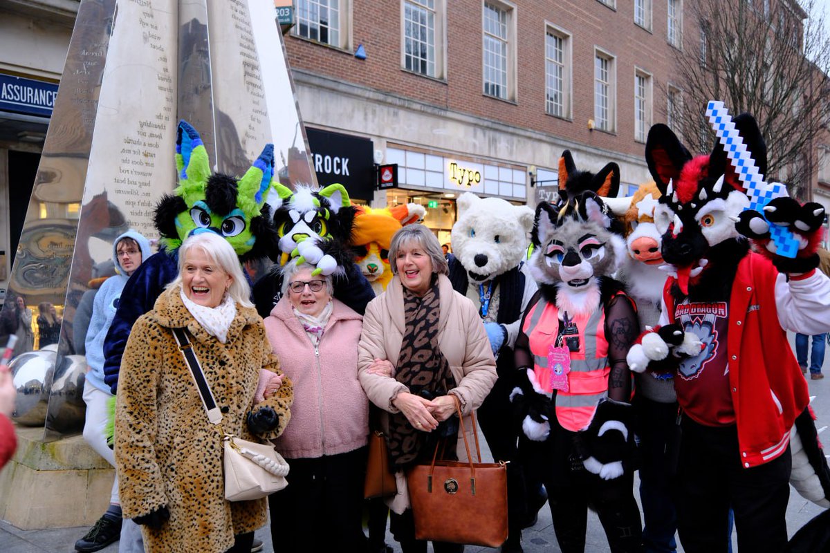 ExeterFurs's tweet image. Yesterday's furmeet went great, lots of new faces and still quite a busy meet considering scotia was on. Can't wait for next month's party!
