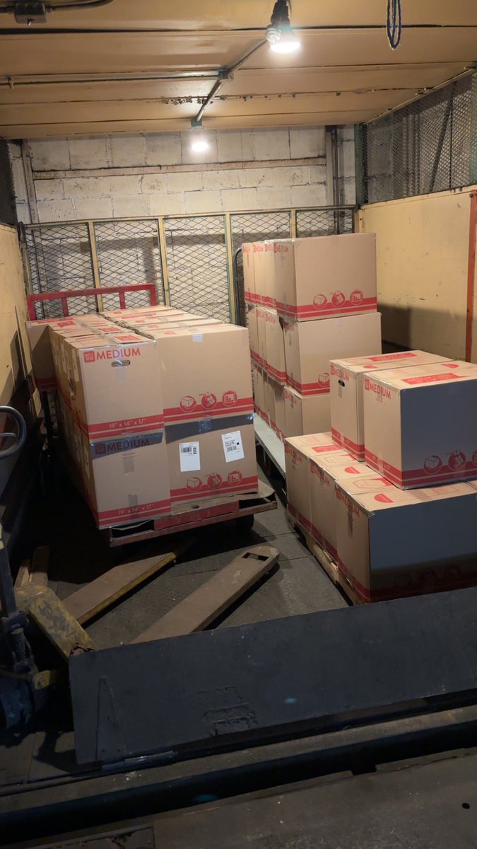 Elevator nearly full with one shipment.

Not slowing down until we break its weight limit📈📈