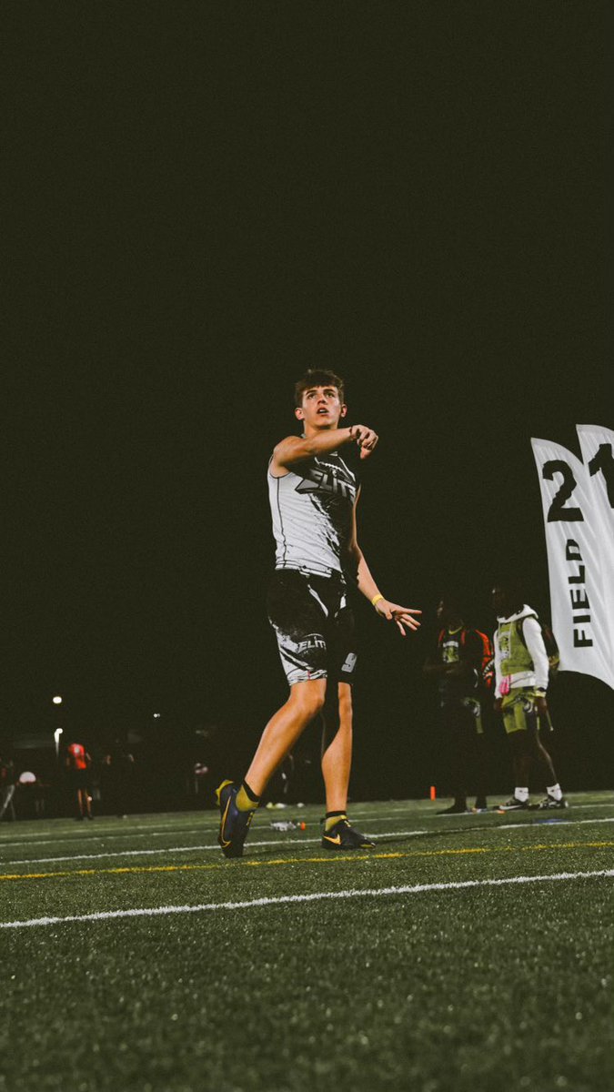 KellenCockrell's tweet image. 7v7 #qb #9! @coachrodharris @CoachMattina @PBoilermaker14 @CountyTigers_fb @ESPNTop63 @EraPrep @PrepRedzoneFL