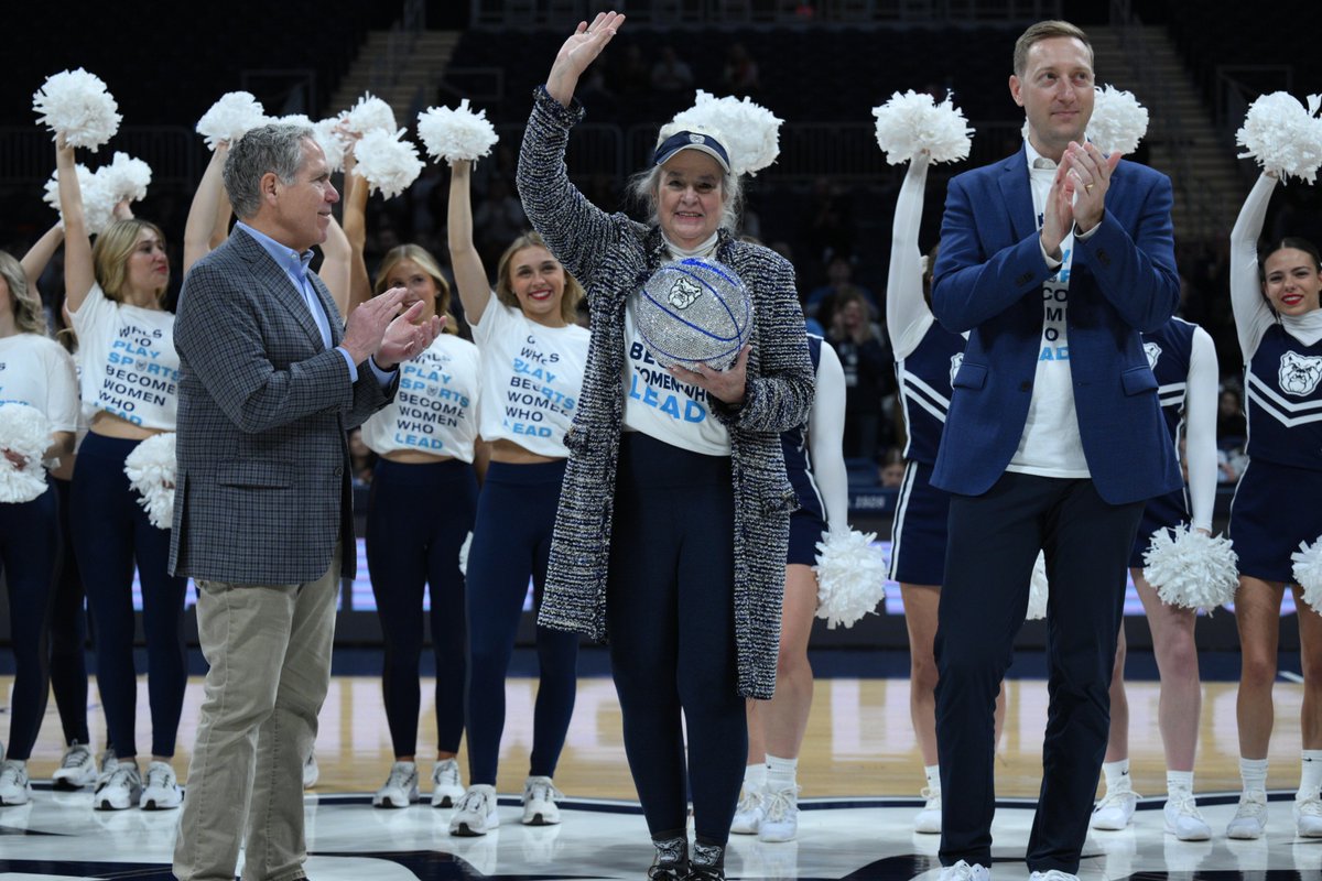 Butler Athletics (@butlerathletics) on Twitter photo Capping off a weekend of celebrating Rebecca Graham Paul and her transformational gift to support women's athletics and leadership at <a href="/butleru/">Butler University</a>.
π: bit.ly/4aQrrFo
#ButlerWay Capping off a weekend of celebrating Rebecca Graham Paul and her transformational gift to support women's athletics and leadership at <a href="/butleru/">Butler University</a>.
π: bit.ly/4aQrrFo
#ButlerWay