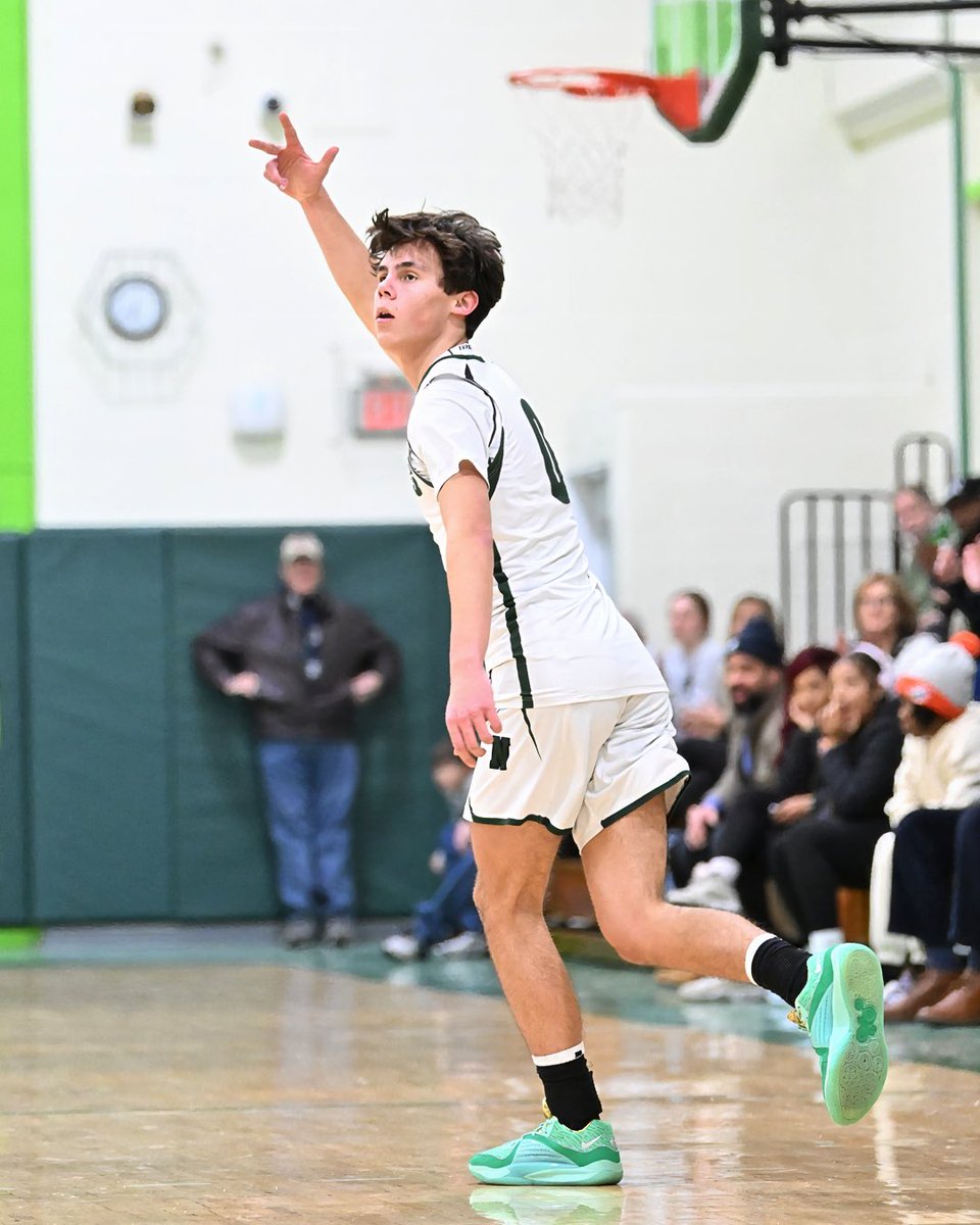 🏀centercourt🏀 tweet media