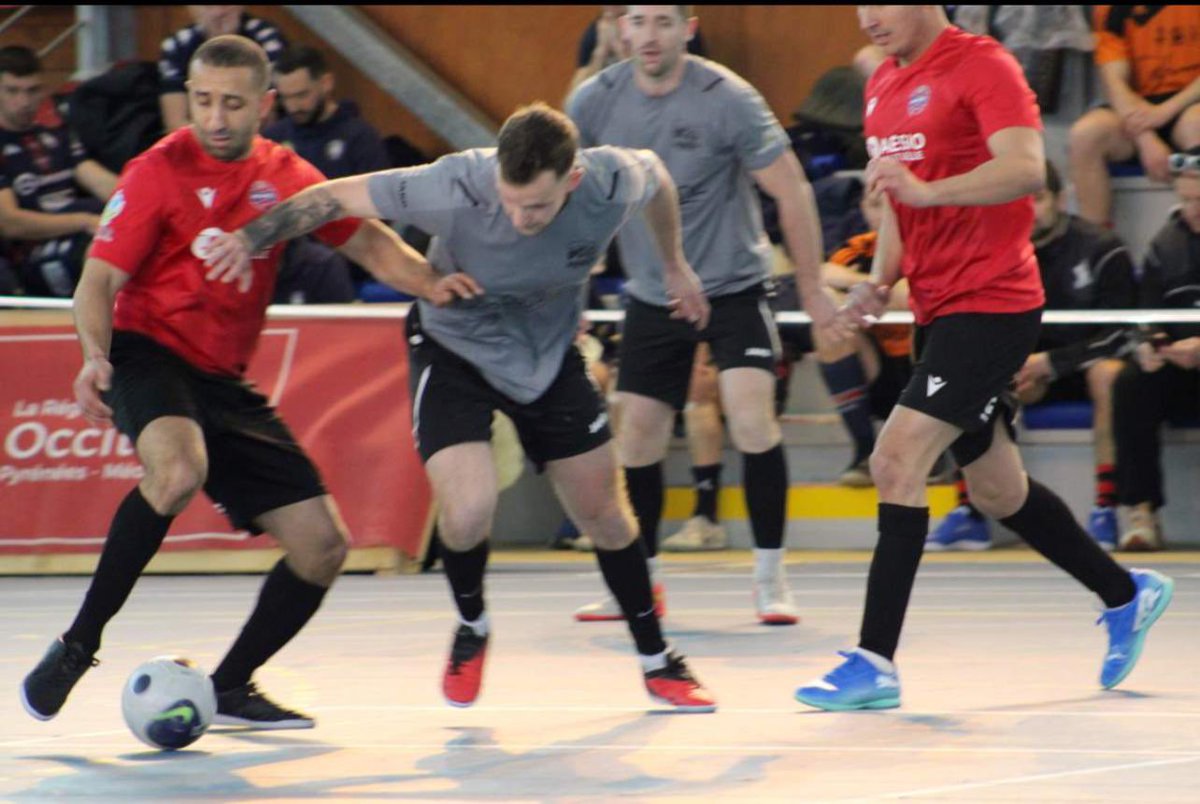 🔥 4ᵉ place pour le Val d’Oise ! 🔥
Beau parcours de nos pompiers au Championnat de France Futsal SP 2025 ! 👏 Bravo à l’équipe <a href="/Sdis_95/">Sapeurs-pompiers du Val-d'Oise 🚒</a> et félicitations au <a href="/Sdis77/">Sapeurs-Pompiers 77</a> 🏆⚽🚒 #FutsalSP2025