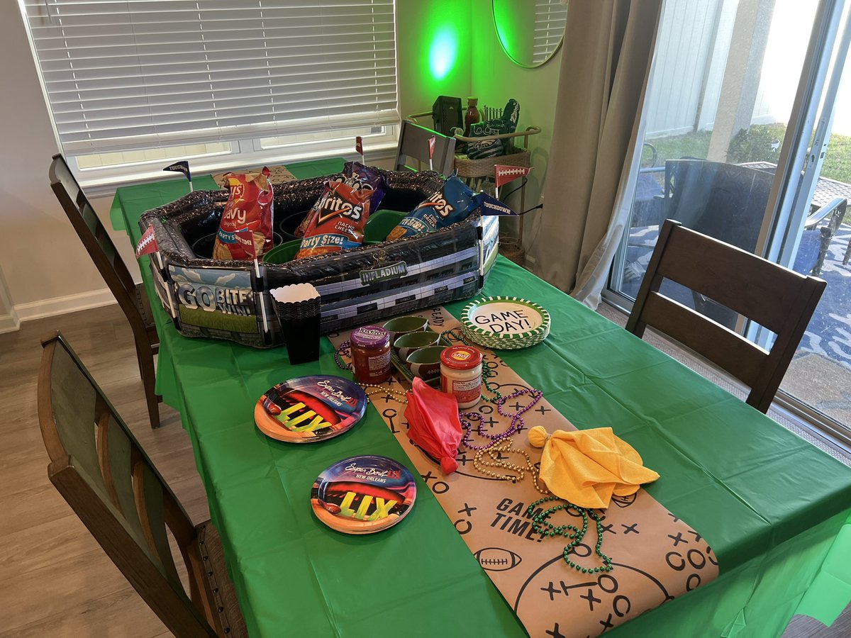 Allie Uncharted 🌸🏝️🌼 tweet media