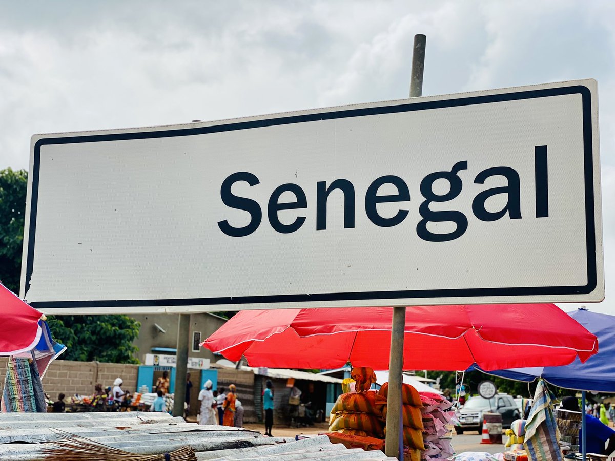 Thread : L’origine du nom du Sénégal, du 11e au 18e siècle 

À vouloir trouver l’origine du nom de notre pays le Sénégal, je me suis retrouvé au 11e siècle de notre ère.
Entre le 11e et le 14e siècle, plusieurs navigateurs arabes ont exploré les territoires de l’Afrique de