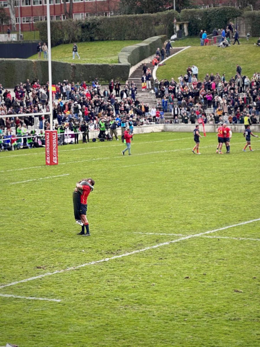 Las finales se ganan
Va por vosotros 

QUALIFIED RWC2027