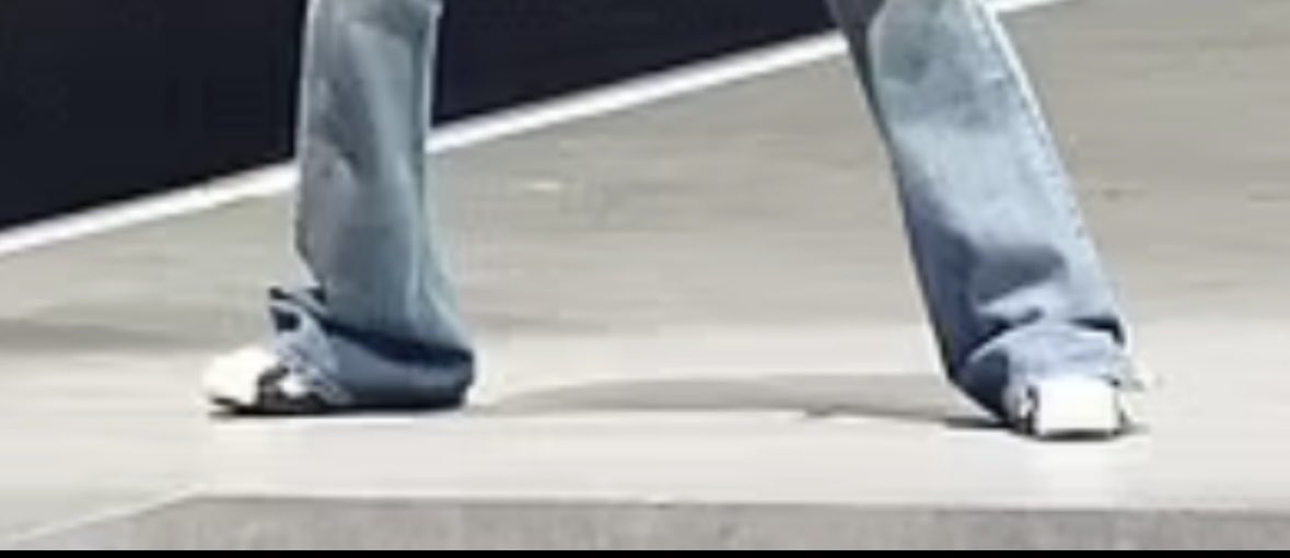 elaursen_7's tweet image. So grateful to @kendricklamar for having the courage to highlight the struggles short girls face 🥹