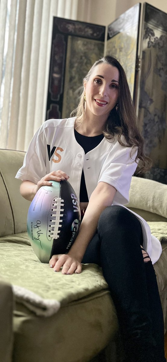 Alex Bayliss (๐ฏ) ๐บ๐ฆ (@alex9bliss_art) on Twitter photo Celebrating <a href="/SuperBowl/">Super Bowl</a> LIX with my very own <a href="/vspass/">VaynerSports Pass</a> Holo Signed Football! ๐ ๐ฅณโจ Thanks to the team for such a great showpiece & to @HoloIsAlpha for this rumble royale win from last year! โค๏ธ๐โจ Celebrating <a href="/SuperBowl/">Super Bowl</a> LIX with my very own <a href="/vspass/">VaynerSports Pass</a> Holo Signed Football! ๐ ๐ฅณโจ Thanks to the team for such a great showpiece & to @HoloIsAlpha for this rumble royale win from last year! โค๏ธ๐โจ
