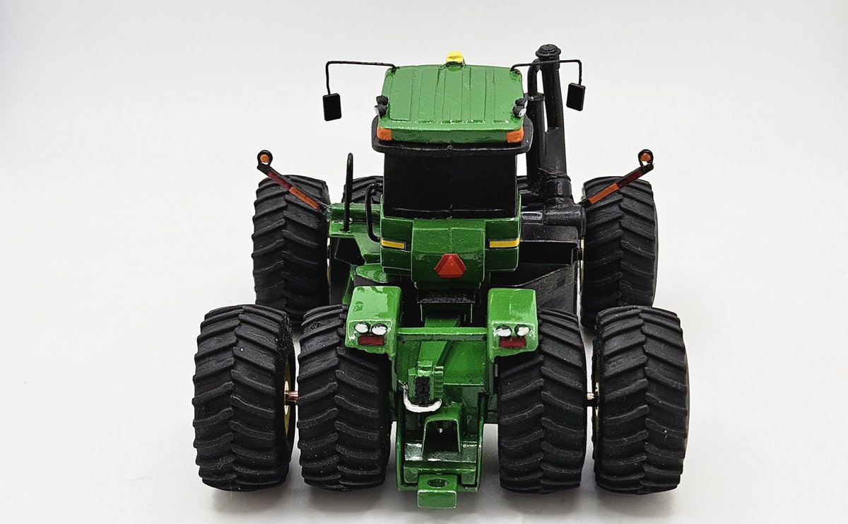 Everybody else watching the big game, meanwhile I'm over here customizing toy tractors! Just finished up this 9520 John Deere and it's all ready to sell