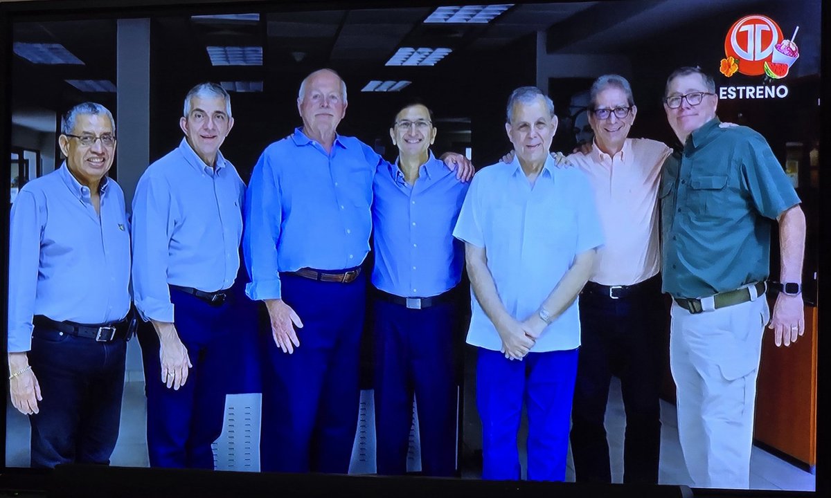 Excelente documental "La señal de la libertad <a href="/prensacom/">La Prensa Panamá</a> <a href="/Telemetro/">Telemetro</a> es lo que todos los panameños deberíamos conocer. Gracias por reforzar la historia y resaltar a estos héroes👏👏👏👏Gracias a estos valientes panameños👏👏🇵🇦🇵🇦