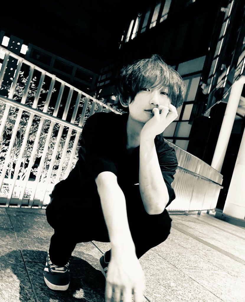 【今日はポコチャ配信です】

2月10日
月曜なので久々に弾き語り
Pococha配信やります

pococha.com/app/users/45f4…

いつも通り20時50分からやります
よろしくお願いします