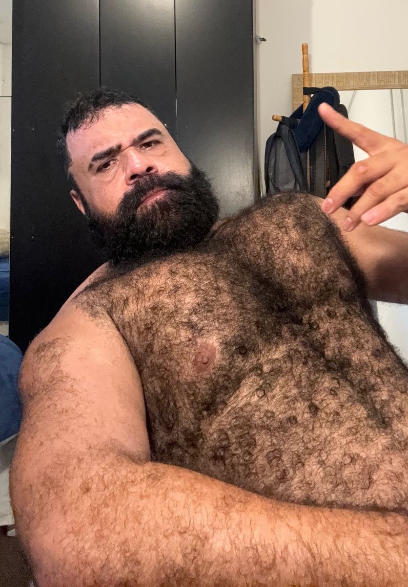 WOOF
<a href="/BearwoofBr/">Bear Woof Br</a> 
onlyfans.com/bearwoofbr