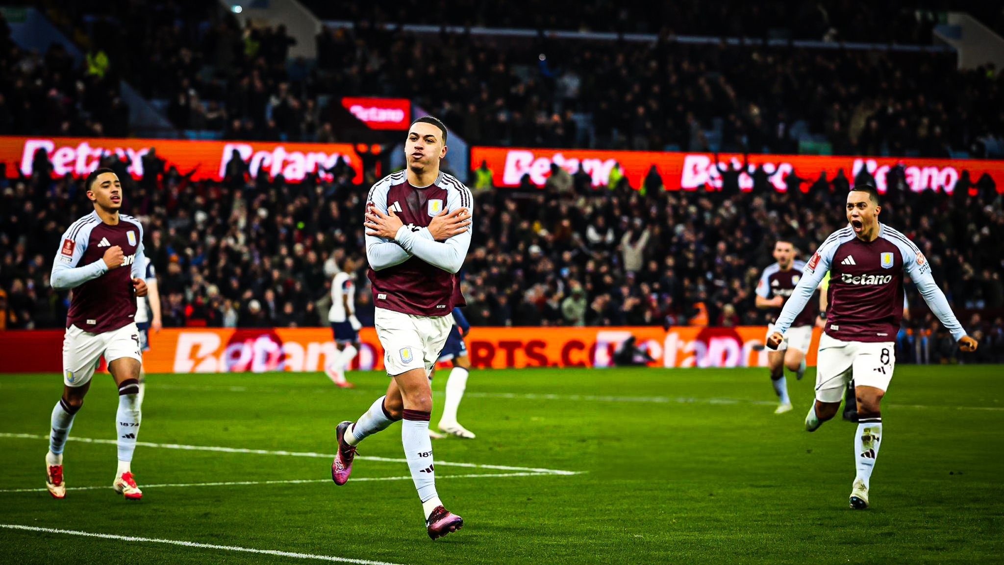 Budget FPL Midfielders for FPL GW25 to GW28 - Morgan Rogers (£5.6m) 