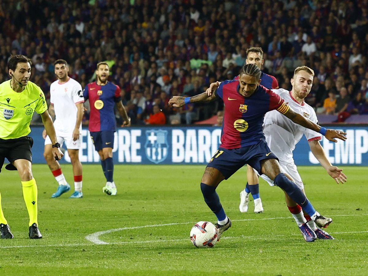 Vengo a recordaros que aquí si nos pitaron penalti. 
LIGA PODRIDA.