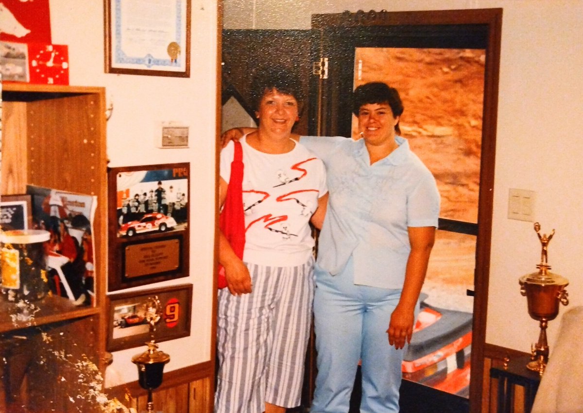 We visited Dawsonville frequently and Bill Elliott's wife Martha befriended my Mom. Here is a picture of them together (Mom on left, Martha on right) in the makeshift office of Melling Racing (housed in a mobile home) in 1985.
RIP, Martha.