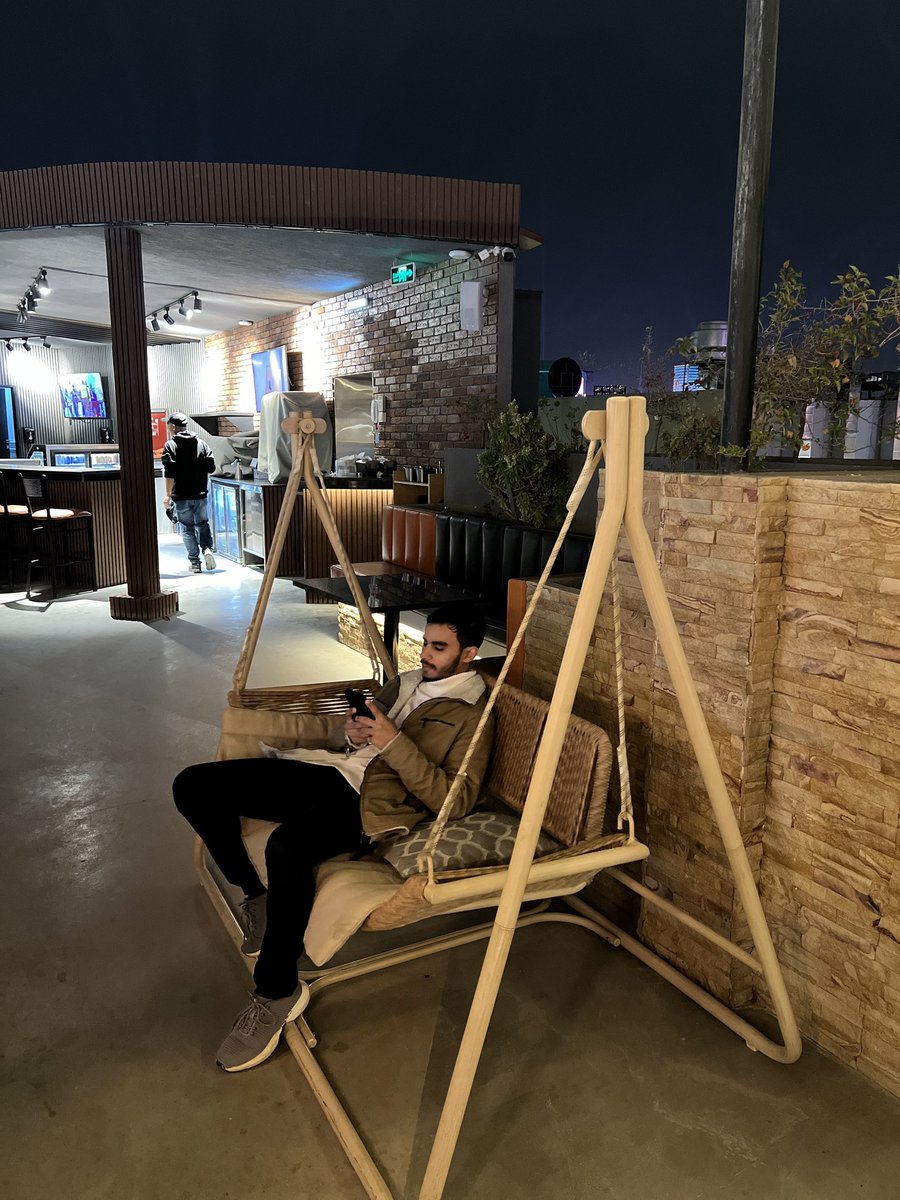 essakaresh's tweet image. Today is my birthday..
اللهم انّي استودعتك عاماً مضى من عمري، ربّي بارك ليّ في عامي الجديد، واجعله عام خير وسعادة، وحقق ليّ ما اتمناه وتراه خيراً ليّ، ربّي اكتب ليّ الخير فيـه ثم ارضنّي بـه، اللهم اجعله عُمراً مديداً على طاعتك 🩶