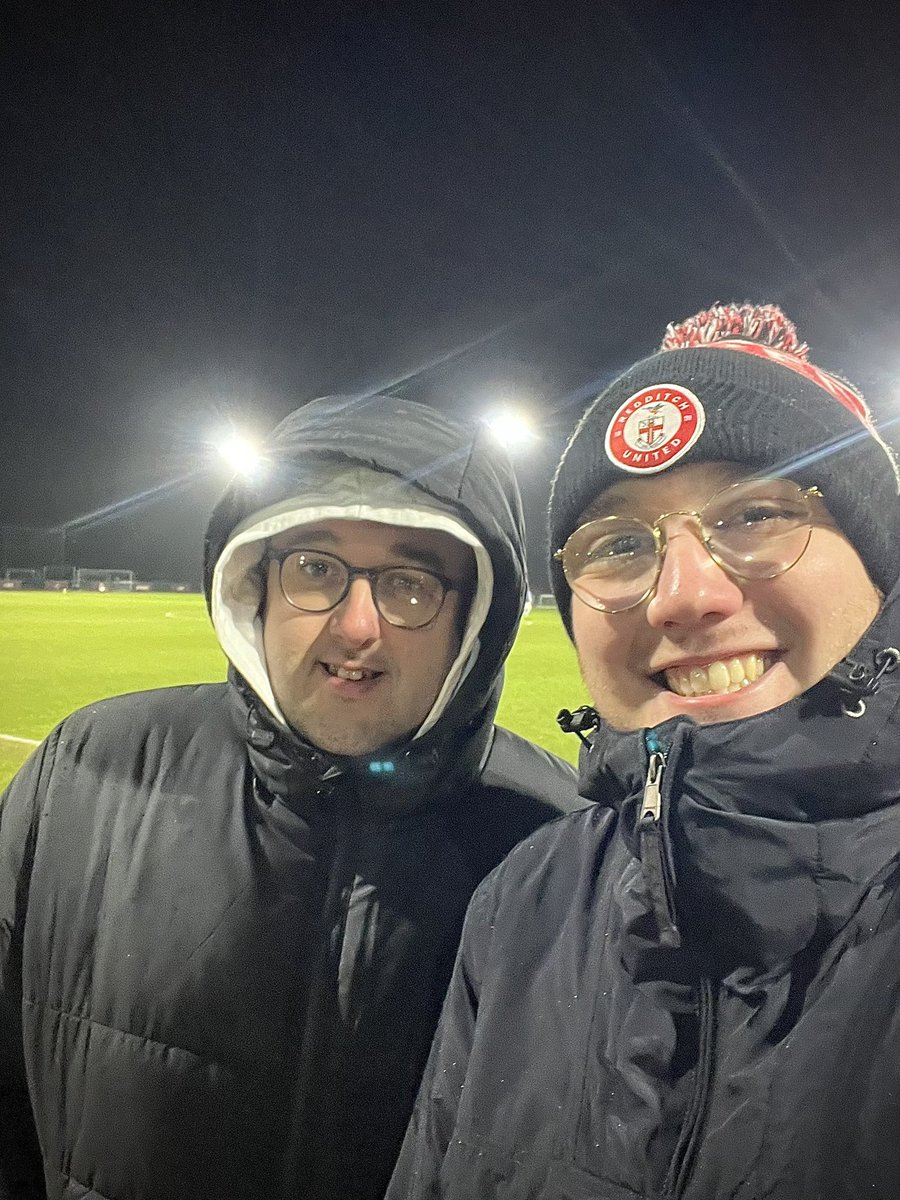 Simon Lines tweet media