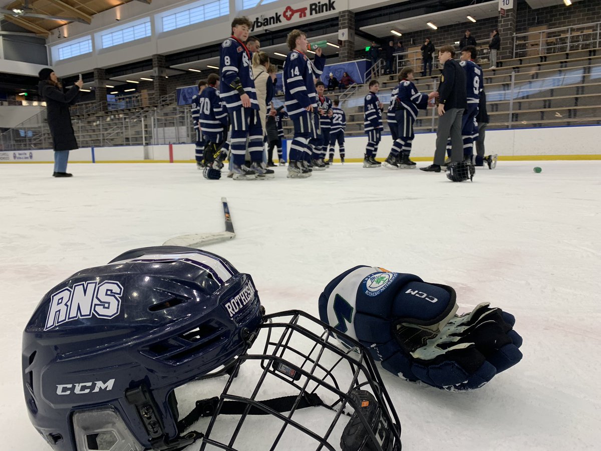 A lotta gold to declare coming back across the border 🥇🏆