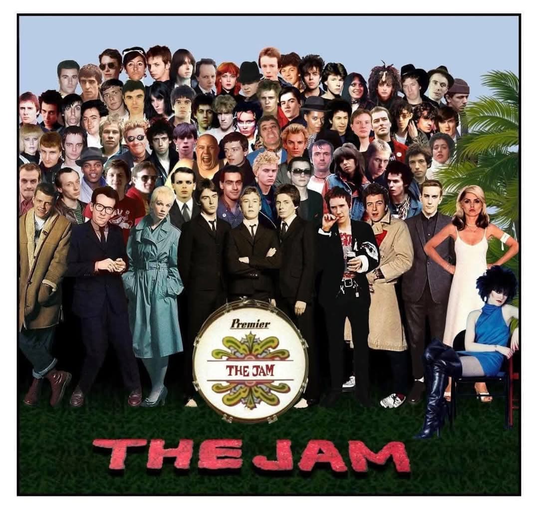 Our teenage years in one picture 🥁🎸🎶🎤